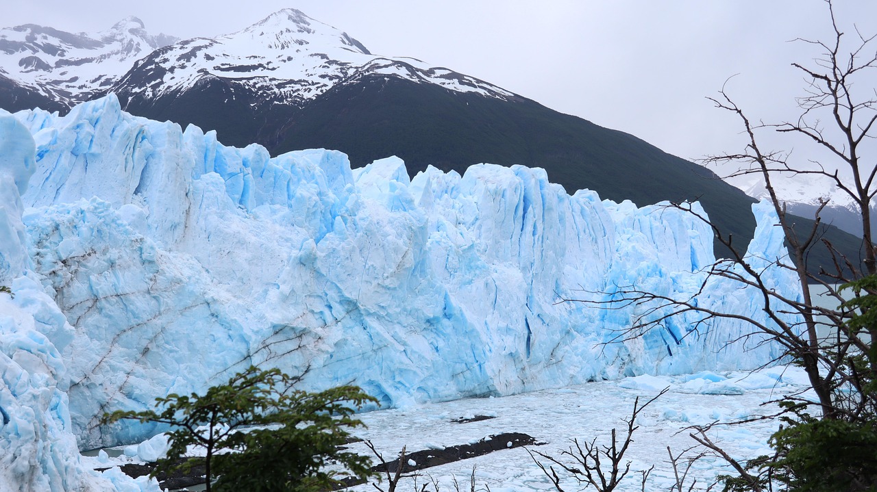 perito moreno glacier, patagonia, el calafate, glacier, nature, argentina, calafate, landscape, ice, snow, mountain, perito, moreno, glaciar, blue, scenery, outdoor, tourism, national, park, south, cold-5380221.jpg
